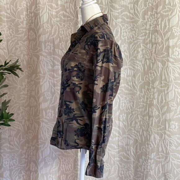 Express Floral Camo Button Down Shirt Size Grunge Military Whimsygoth Army XS - Picture 6 of 7